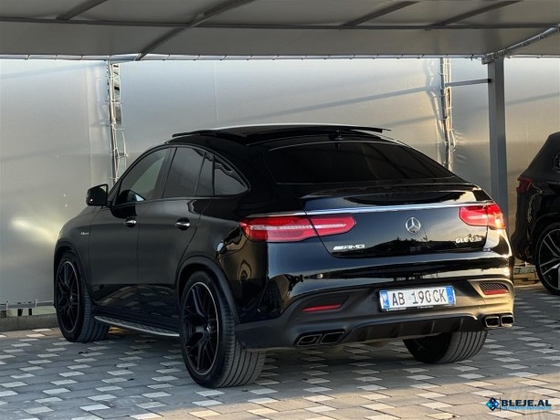 gle-coupe-63-big-2