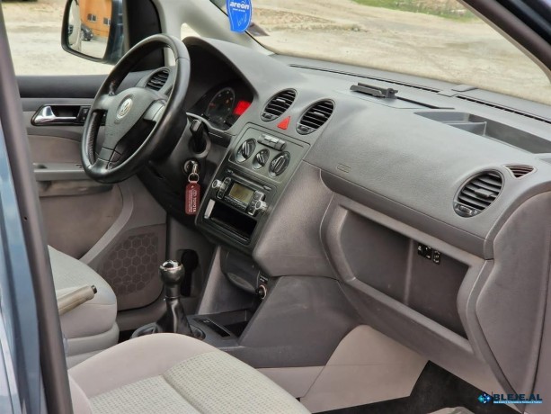 vw-caddy-maxi-19-tdi-kontaktin-tek-pershkrimi-big-2