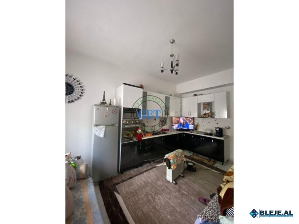 shitet-apartament-21-ne-shkozet-durres-big-2