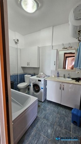 shitet-apartament-21-te-shkembi-kavajes-durres-big-1