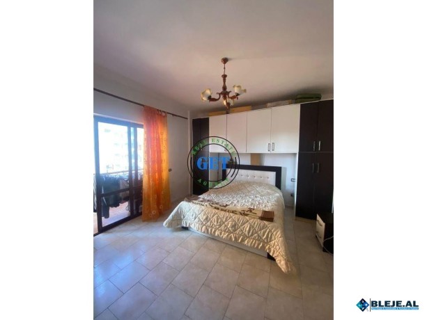 shitet-apartament-11-ke-kazazi-durres-big-1