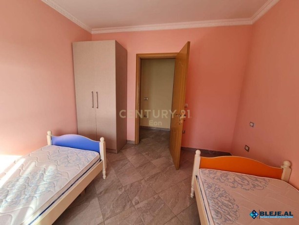 jepet-me-qira-apartament-21-ne-plazh-pamje-deti-big-3