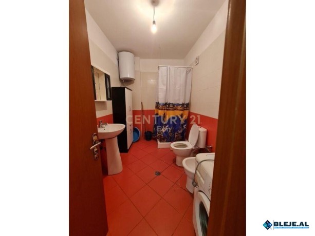 jepet-me-qira-apartament-21-ne-plazh-pamje-deti-big-0