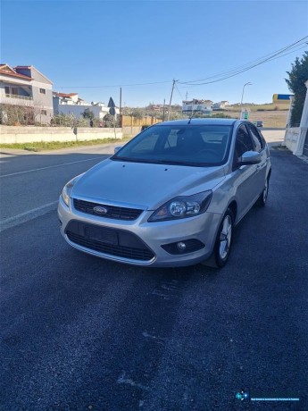 ford-focus-20-benzin-gaz-fabrike-big-3