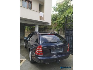 Mercedes Benz C220 CDI *2006* Full Opsion