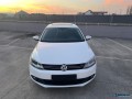 volkswagen-jetta-20-tdi-small-3