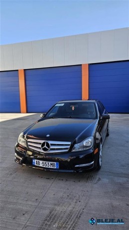 mercedes-benz-c-250-v6-2012-big-3