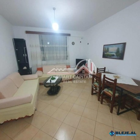 apartament-ne-qera-ne-skele-vlore-big-2