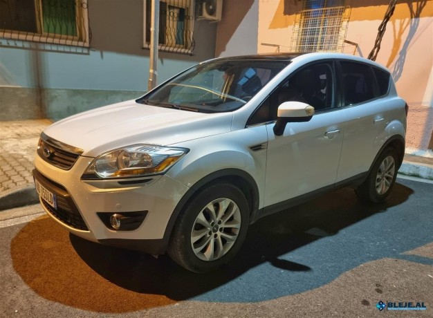 ford-kuga-2010-big-0