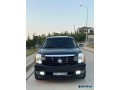 shitet-cadillac-escalade-small-1