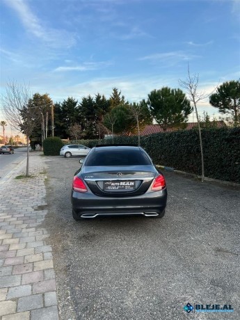 mercedes-benz-c220-panorama-big-0