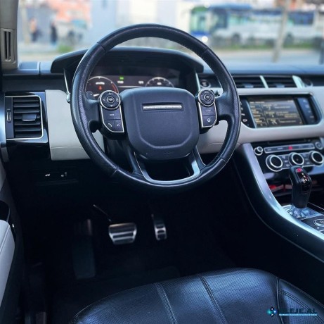 range-rover-sport-autobiography-30-diesel-full-big-0