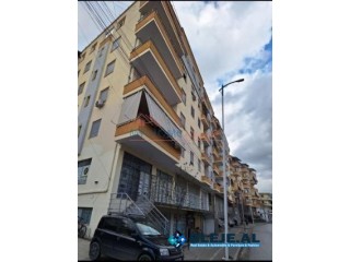 Apartament 2+1+ Garazh ne Shitje te Rruga Ura Tirane