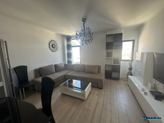 Shitet, Apartament 2+1+2, Rruga 5 Maji, Tiranë
