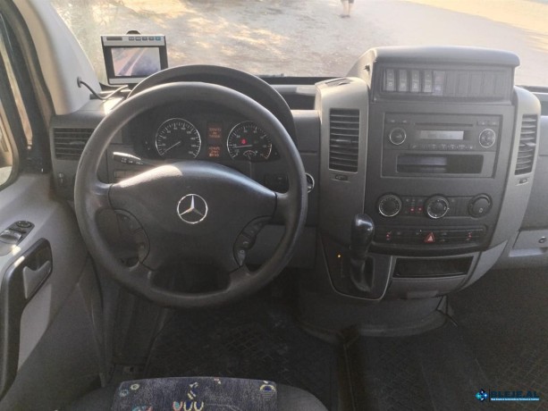 mercedes-sprinter-automat-18-benzin-gaz-2010-nderrohet-big-1