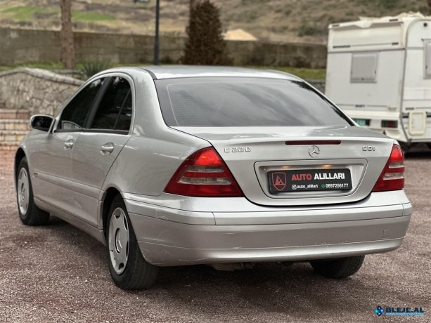 mercedes-benz-c220-cdi-2003-big-2