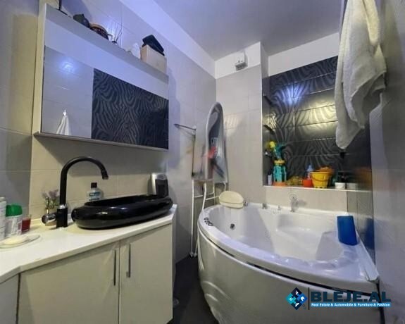 jepet-vile-me-qira-ne-farke-tirane-big-1