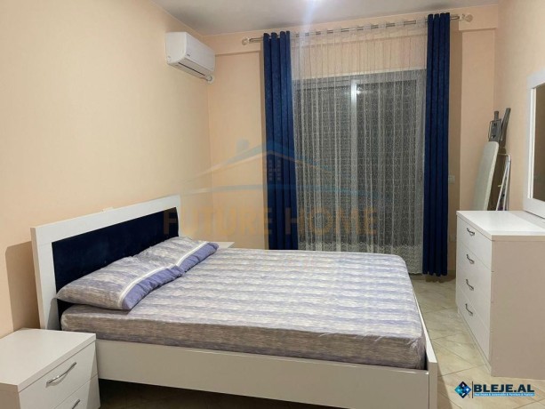 shitet-apartament-212-prane-shkolles-gjergj-kastrioti-big-1