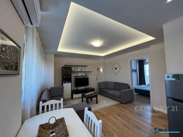 shitet-apartament-21-ne-lagjen-teuta-plazh-durres-big-3