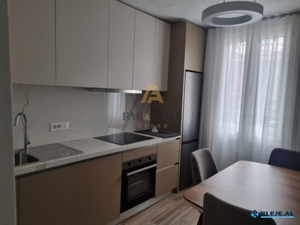 apartament-11-per-qera-tek-rruga-e-kavajes-big-0