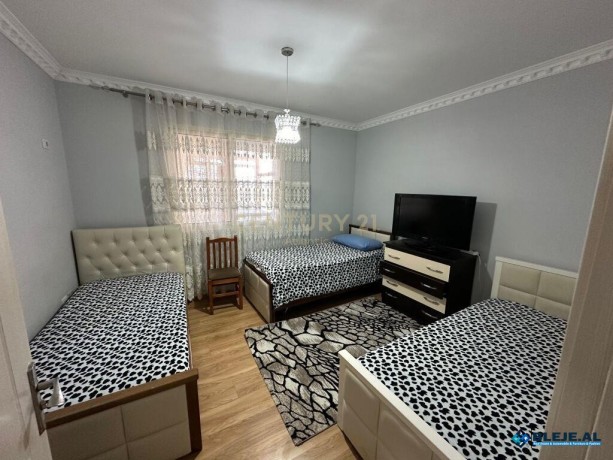 shitet-apartament-212prane-shkolles-bajram-curri-ne-plazh-big-0