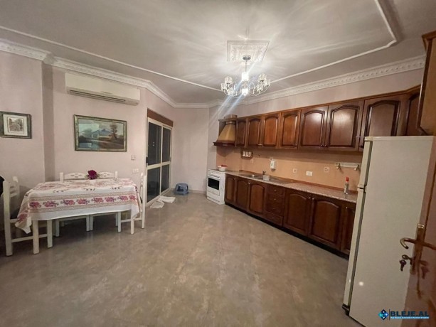 shitet-apartament-222-prane-tregut-te-vogel-durres-big-2