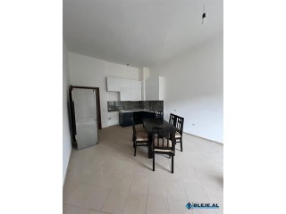 Apartament 2+1 Me Qera Ne Fresk (ID B220709) Tirane