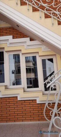 jepet-me-qera-super-vile-tek-komuna-parisit-tirane-big-5