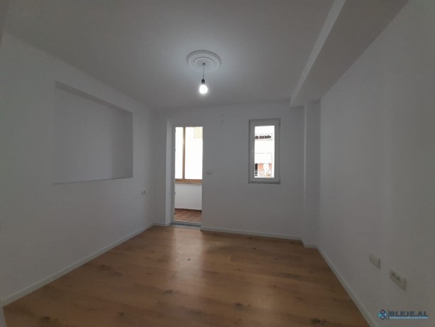 shitet-apartament-21-sheshi-willson-tirane-big-1