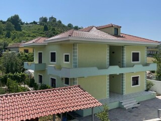 shitet-vile-2-kateshe-ne-kombinat-tirane