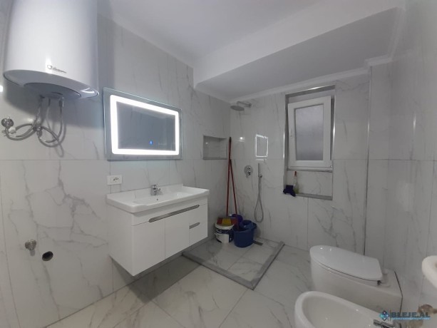 shitet-apartament-11-te-pazari-i-ri-tirane-big-5