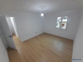 apartament-ne-shitje-11-te-pazari-i-ri-tirane