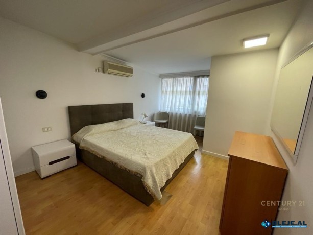 jepet-me-qira-apartament-21-prane-librit-universitar-big-2