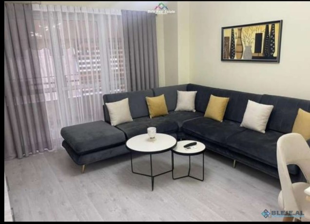 apartament-me-qera-212-prane-bar-artistit-tirane-big-3