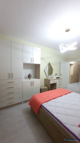 apartament-me-qera-212-prane-bar-artistit-tirane-big-2