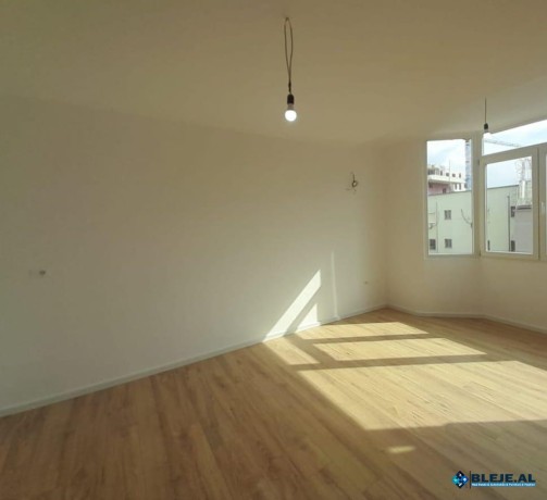 shitet-apartament-11-big-2