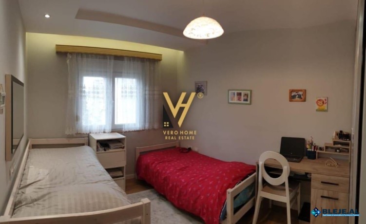 shitet-apartament-31blk-te-rruga-elbasanit-big-0