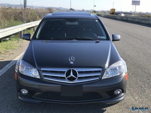 2011-mercedes-benz-c300-4matic-cmimi-diskutueshem-big-2