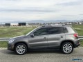 2011-volkswagen-tiguan-20-benxin-small-0