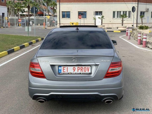 shitet-okazion-2012-mercedes-benz-c300-4matic-big-0