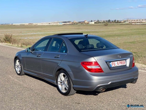 shitet-okazion-2012-mercedes-benz-c300-4-matic-big-1