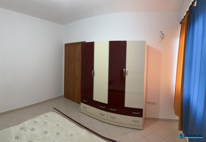 apartament-11-i-mobiluar-pjeserisht-garazh-big-2