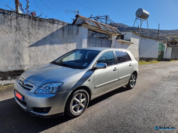 shitet-toyota-corolla-14-automat-big-1