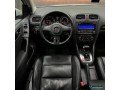 2010-volkswagen-golf-6-20-tdi-small-1