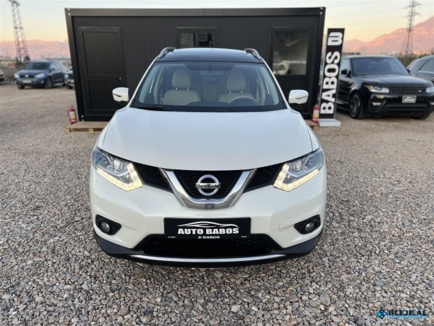 auto-babos-nissan-rogue-sl-x-trail-2015-big-0