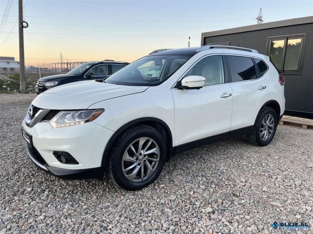 auto-babos-nissan-rogue-sl-x-trail-2015-big-3