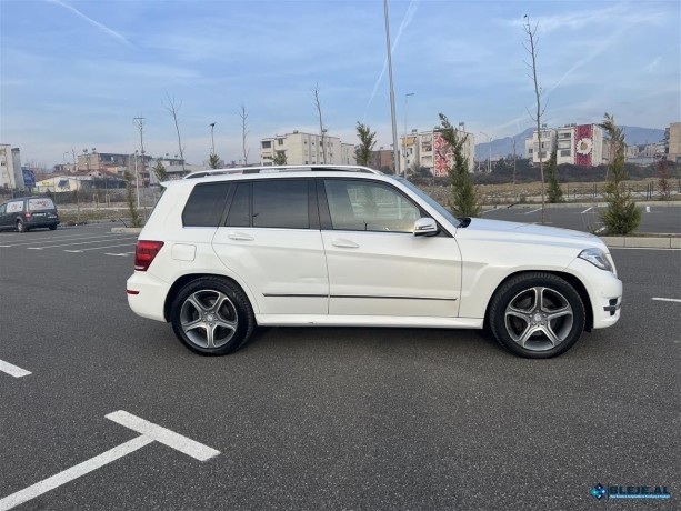 mercedes-glk-4matik-220-blutec-full-model-big-5