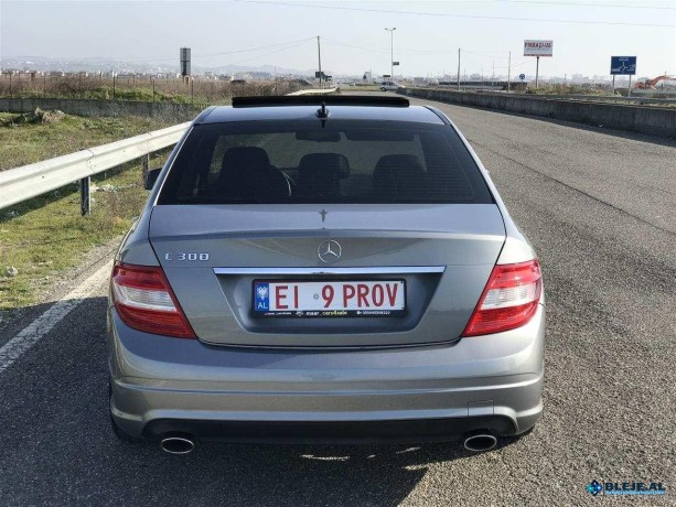 2010-mercedes-benz-c300-amg-styling-cmimi-diskutueshem-big-3