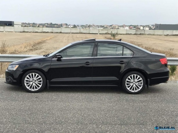 shitet-okazion-2011-volkswagen-jetta-25-sel-big-0