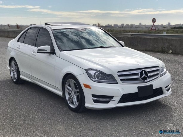 shitet-okazion-2012-mercedes-benz-c300-4-matic-big-0